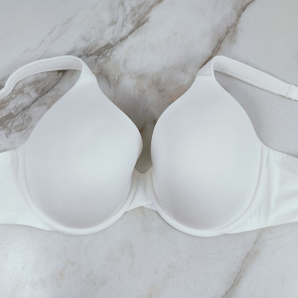 Ambrielle Full Figure Everyday Full Coverage Lightly Lined Bra, White, Sz 38DD